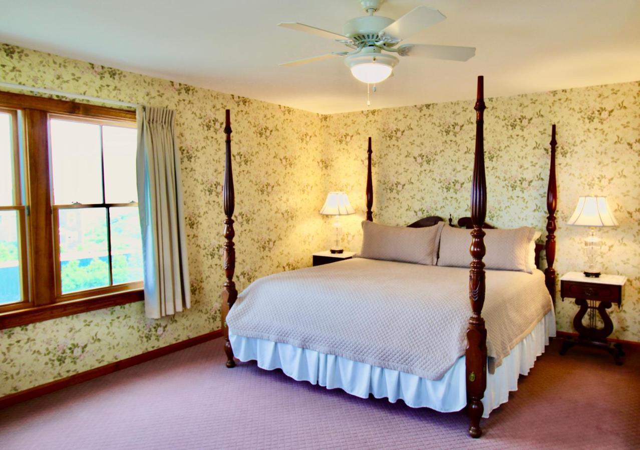 Rose Farm Inn นิวชอร์แฮม ภายนอก รูปภาพ